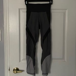 Lululemon early extension high rise tights